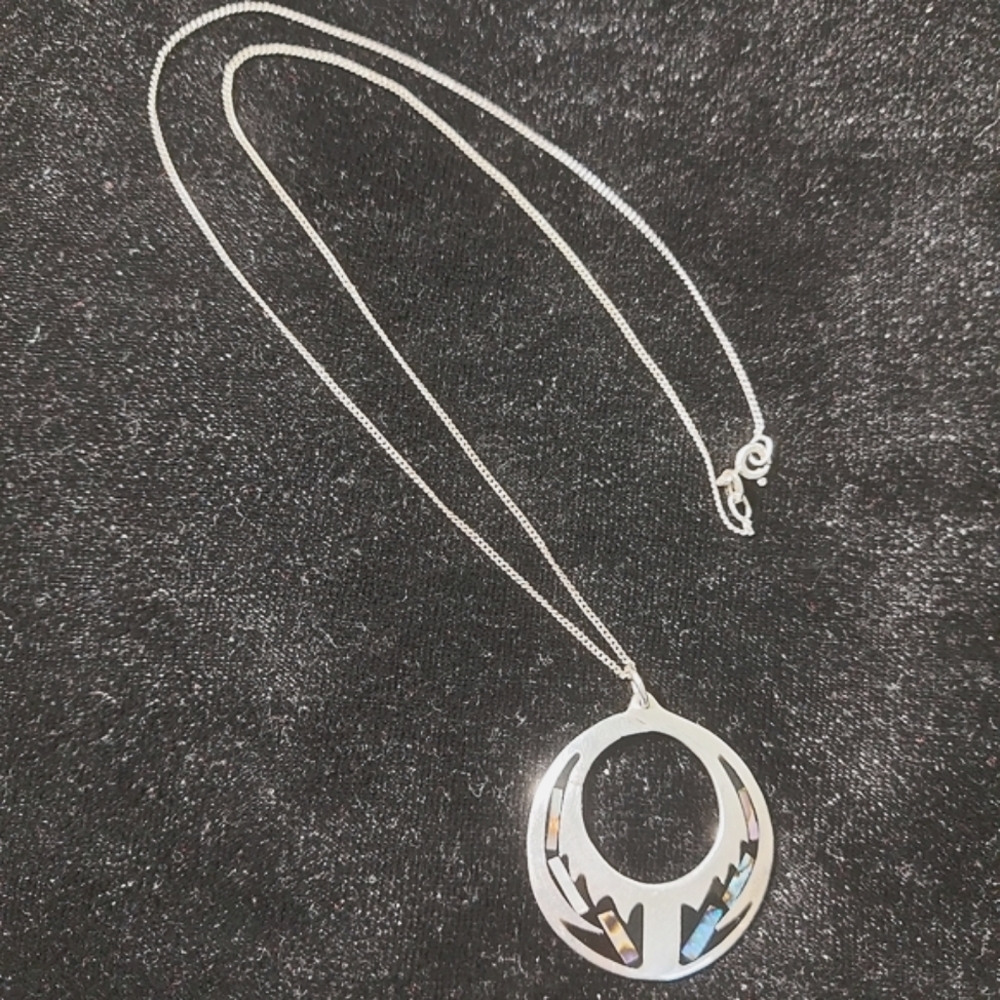 Vintage Mexican Silver & Abalone Shell Pendant with Italian Silver Chain